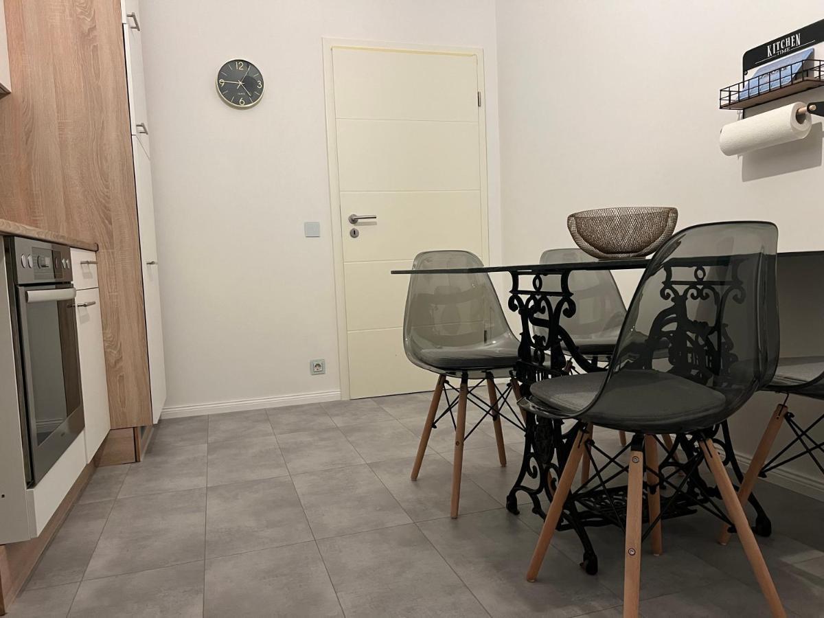 Exklusive 2 Eg Mit Balkon In Lage! * Bremen